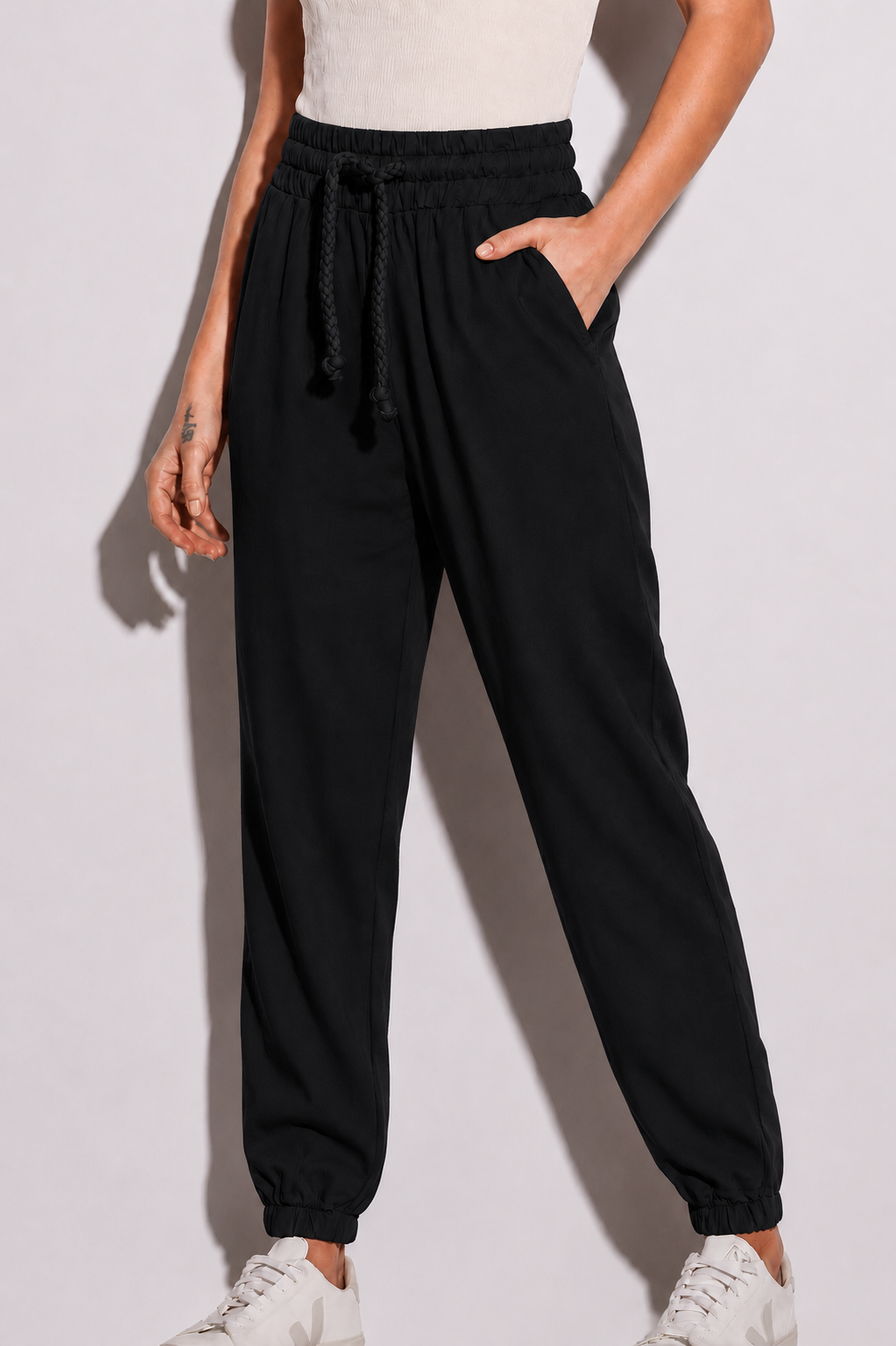 Calça Jogging Cintura Alta Viscose Preta Scala