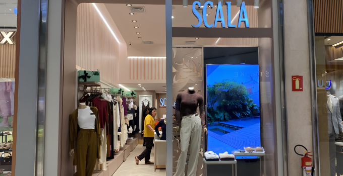 Flamboyant Shopping